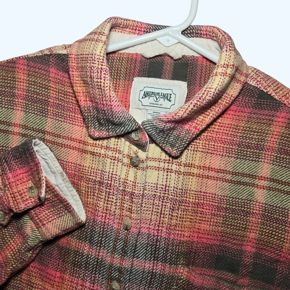 American Eagle Pink Plaid Flannel Button Down Shirt Corduroy Trim Women Medium